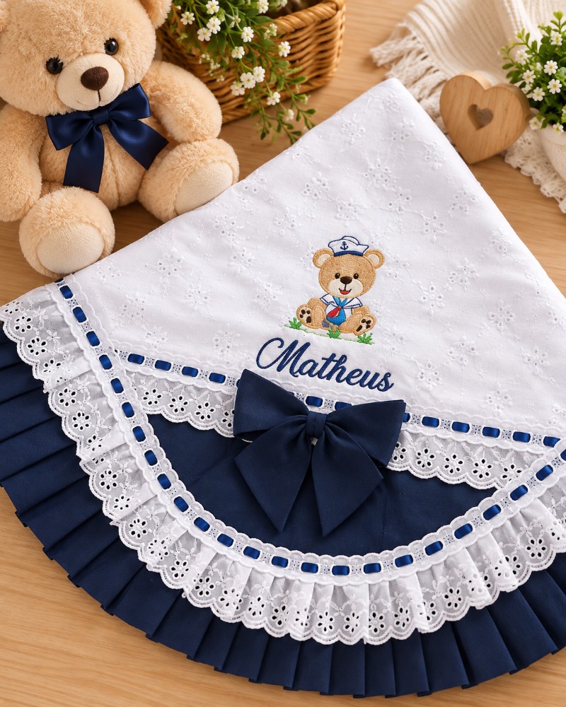 Manta de Bebê Personalizada com Nome e Ursinho Bordado